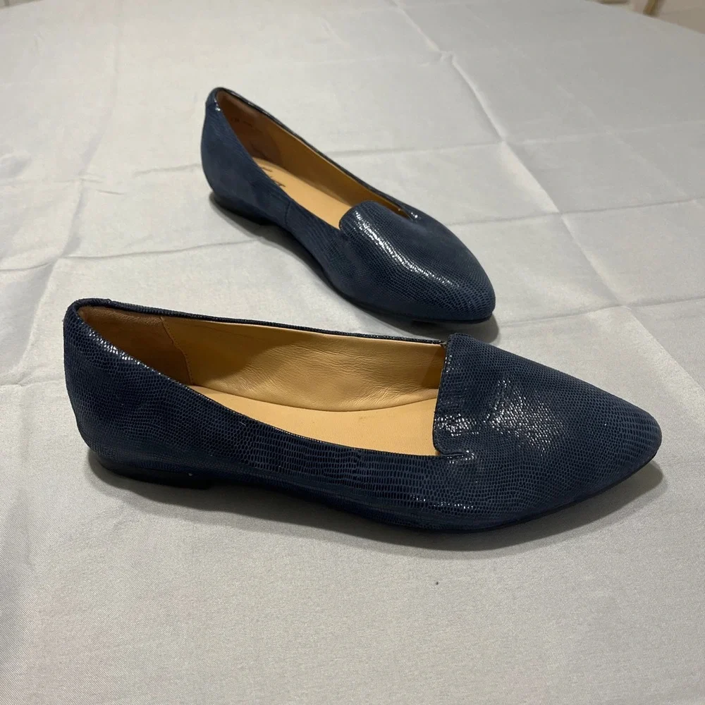 Trotters Pointed Toe‎ Loafers Womens Navy Blue Excellent Lizard Embossed Leather